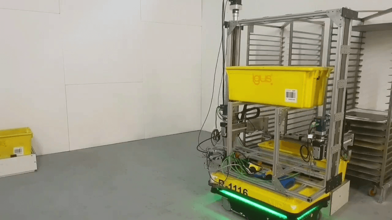 Sideloader robots for autonomous warehousing